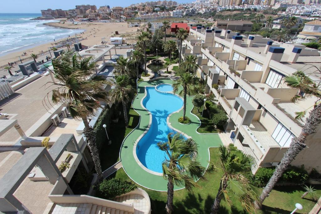 Breathtaking Apartment Torrevieja Bagian luar foto